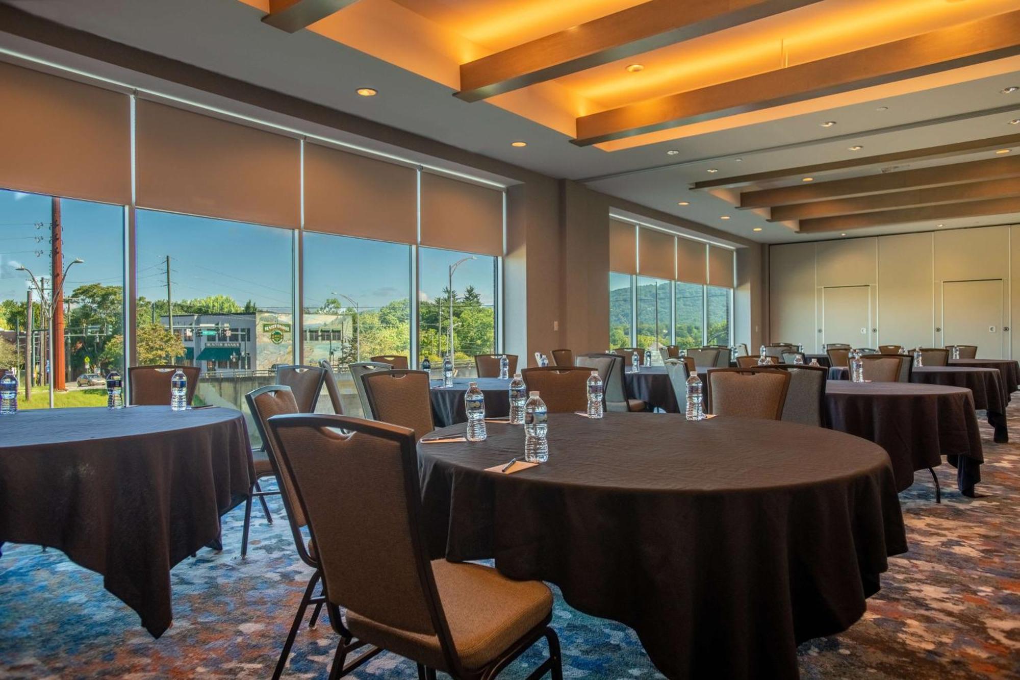 Doubletree By Hilton Asheville Downtown Zewnętrze zdjęcie
