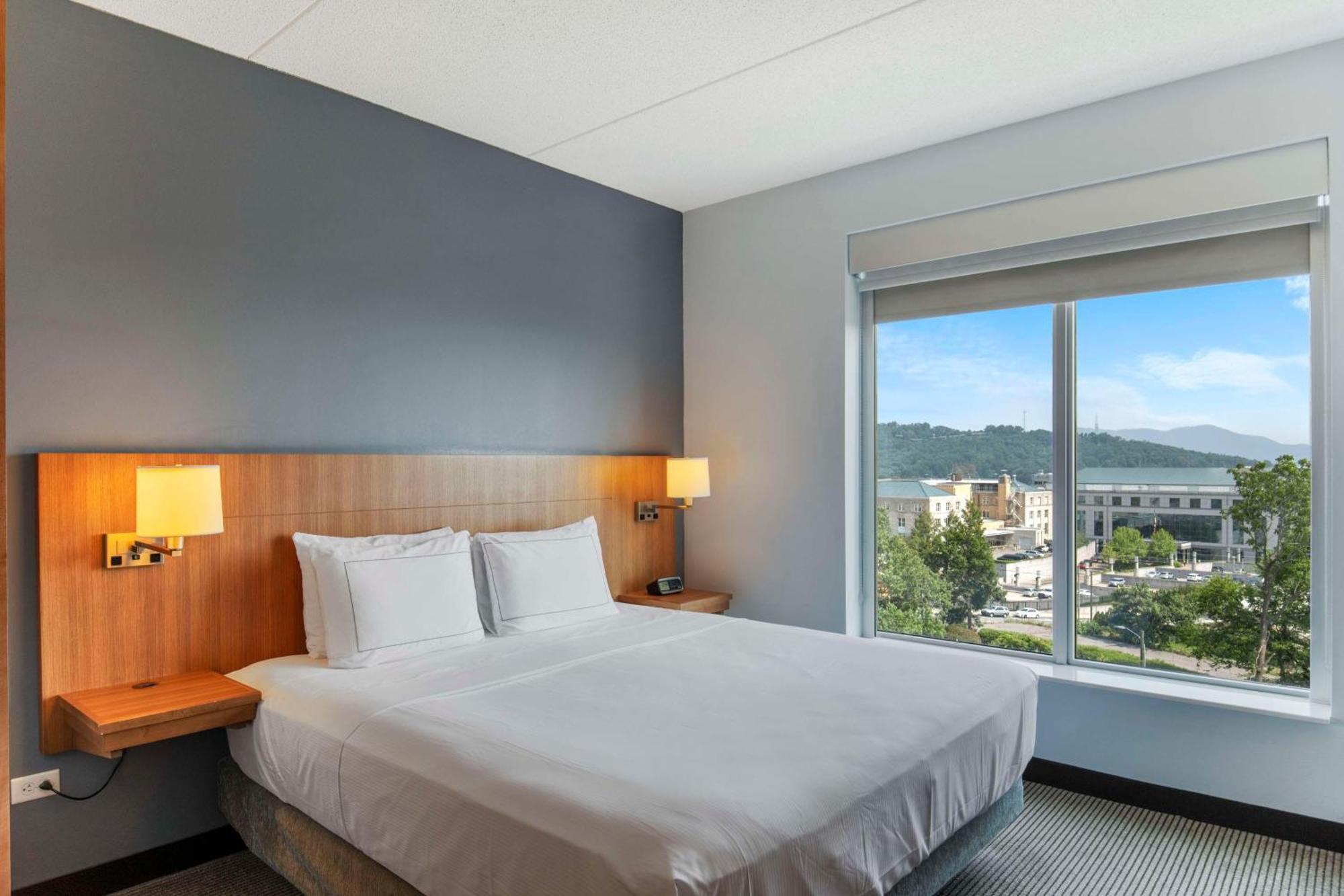 Doubletree By Hilton Asheville Downtown Zewnętrze zdjęcie